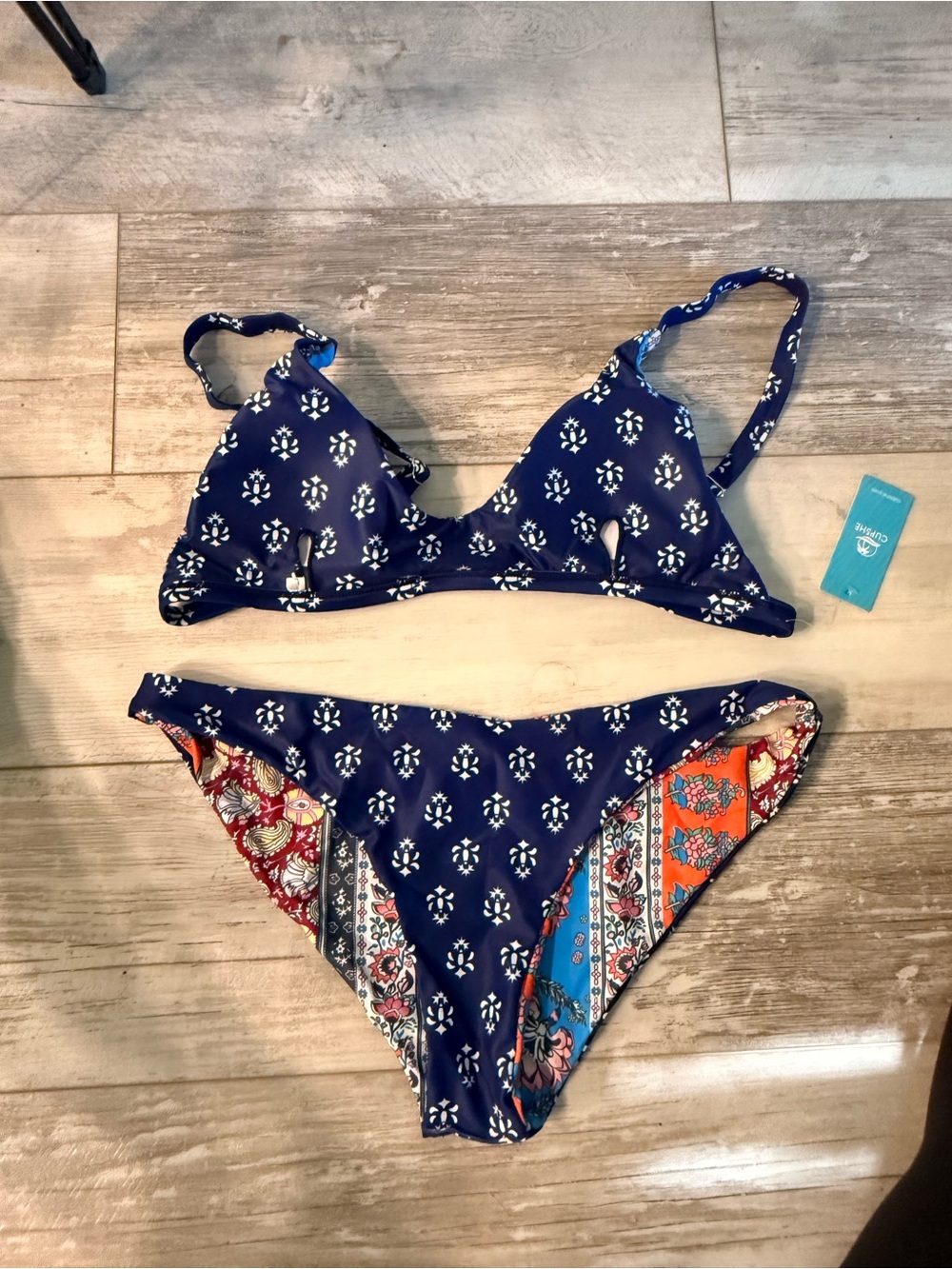CUPSHE Reversible Bikini Set Size L Navy Blue Boho Floral Two Piece NWT